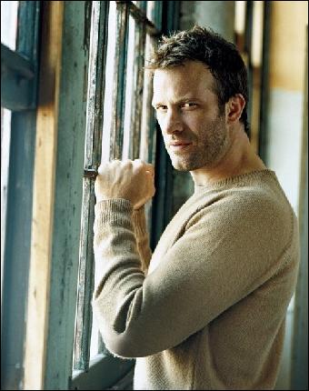 thomas_jane029 (500x633, 71 kБ...)